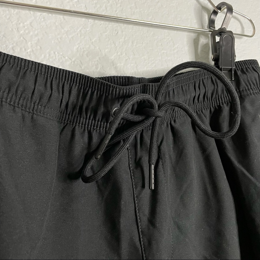 Amazon Essentials Swim Trunks - Picture 3 of 4